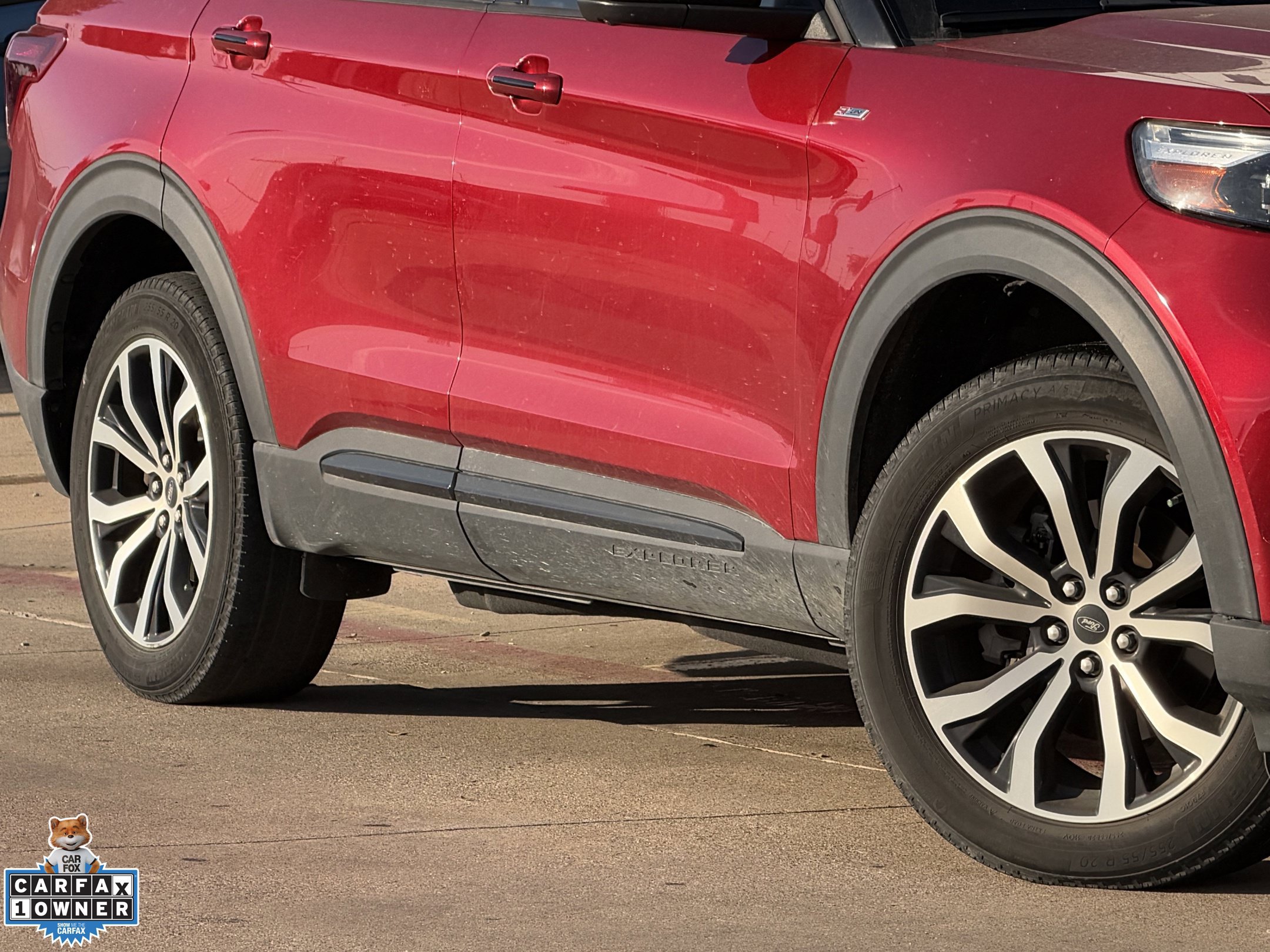 Used 2023 Ford Explorer ST-Line AWD/4WD image 3
