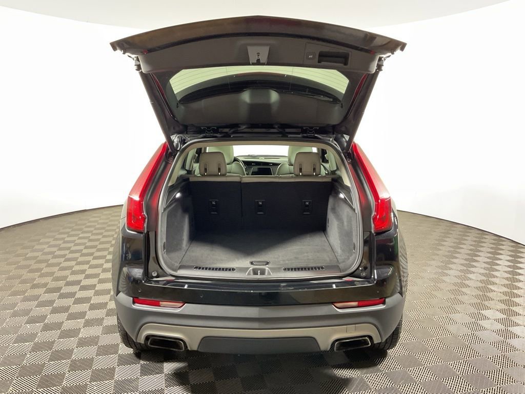 Used 2020 Cadillac XT4 Premium Luxury w/ Driver Awareness Package image 14