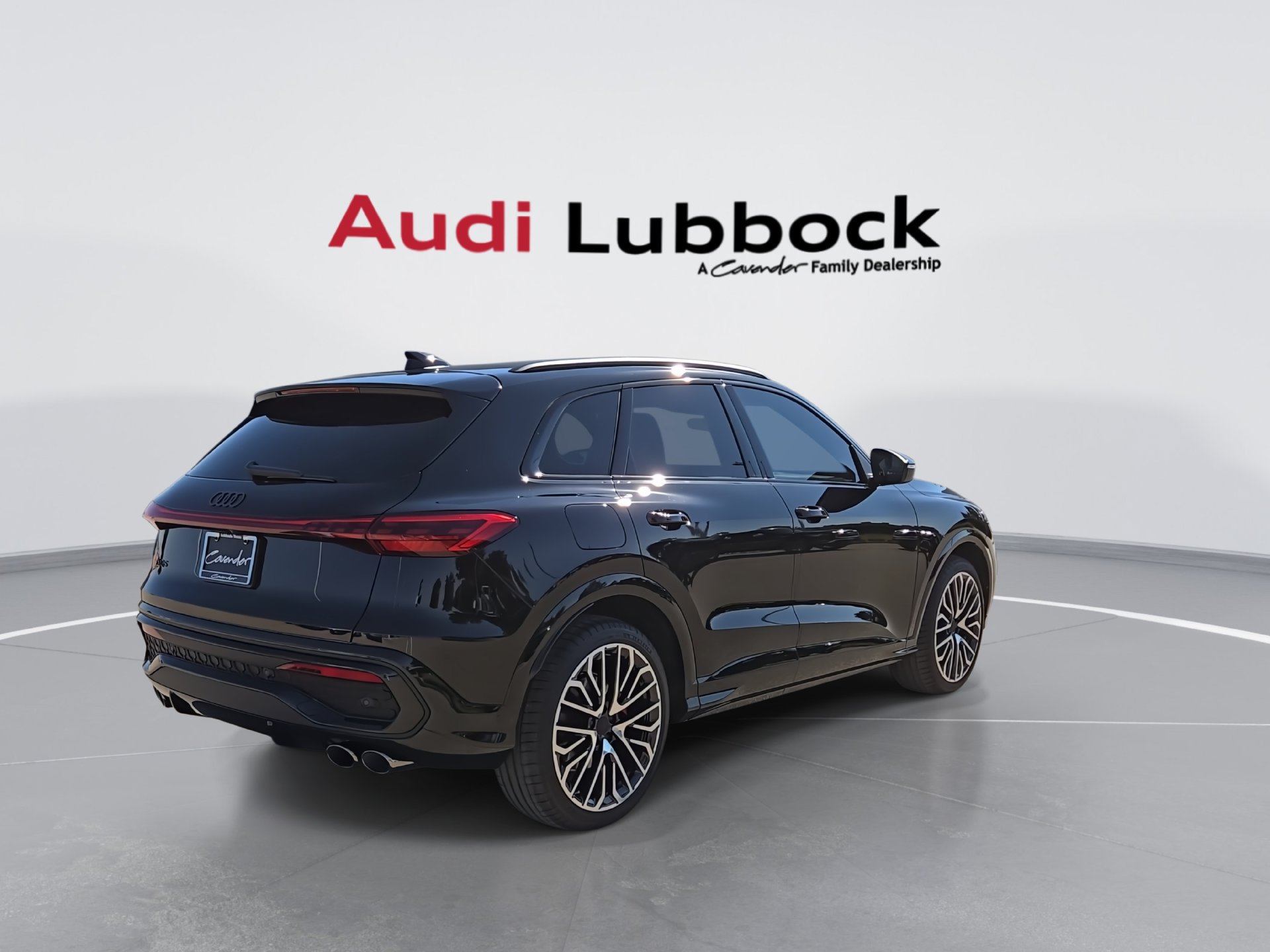 Used 2026 Audi SQ5 Premium Plus AWD/4WD image 8