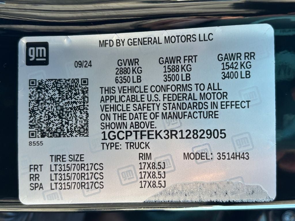 Used 2024 Chevrolet Colorado ZR2 w/ ZR2 Bison Edition AWD/4WD image 34