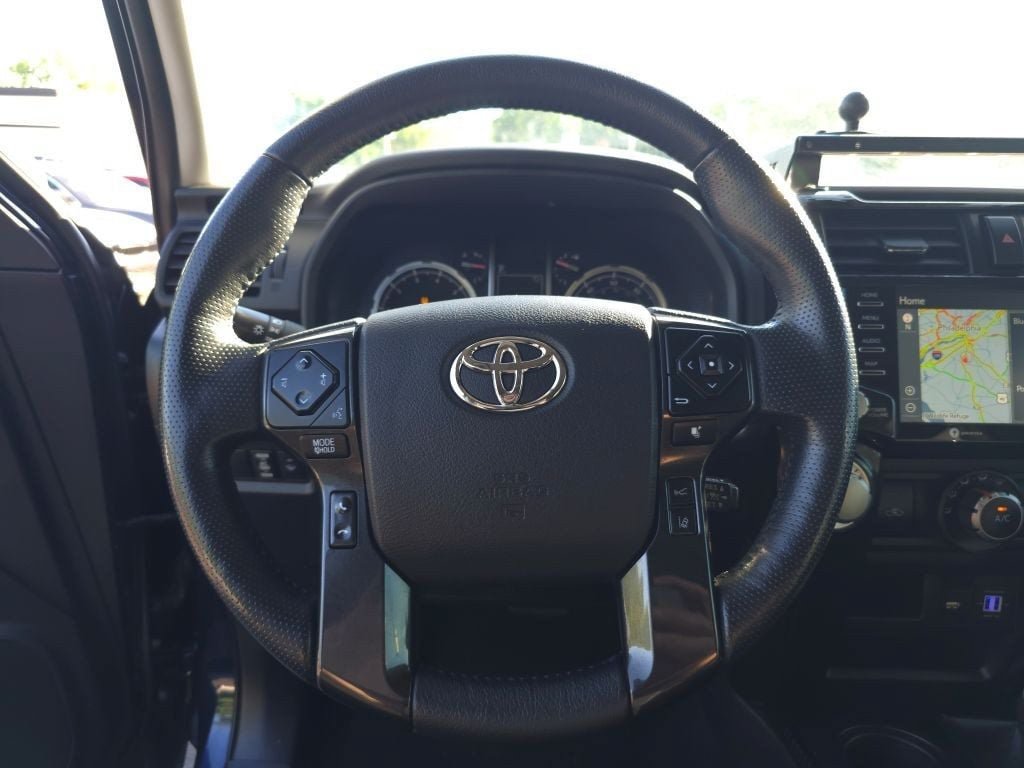 Used 2024 Toyota 4Runner TRD Off-Road Premium w/ Moonroof Package AWD/4WD image 18