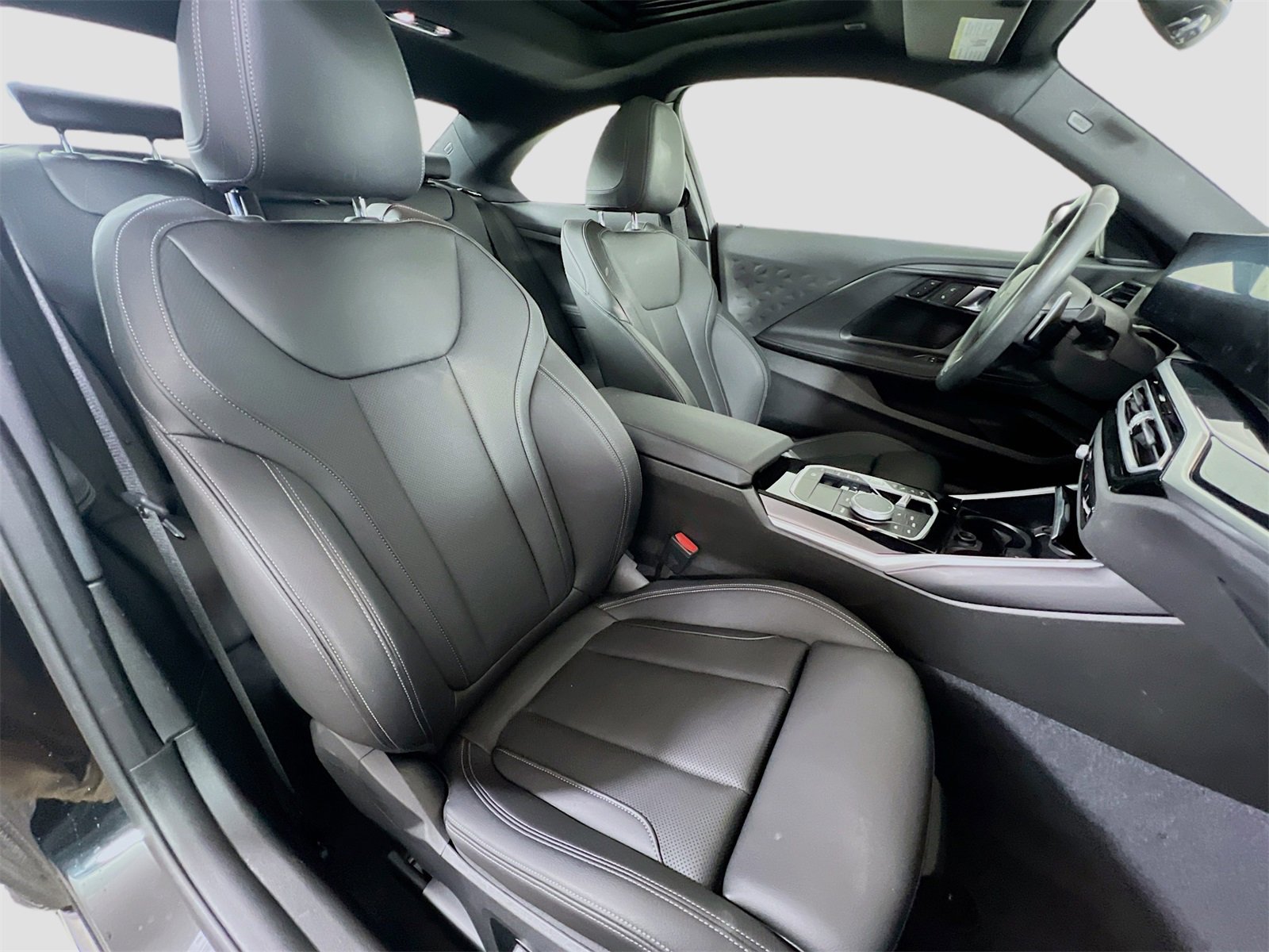 Used 2024 BMW M240i Coupe image 29