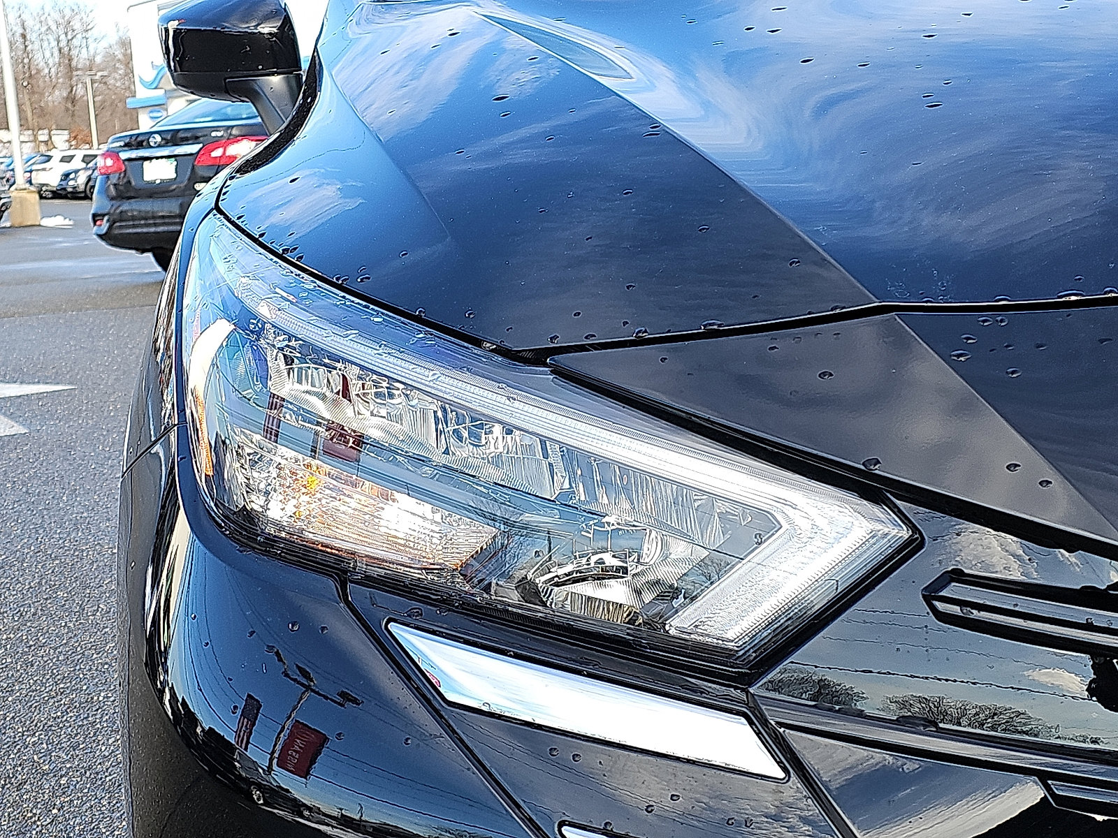 Certified 2025 Nissan Versa SV w/ Trunk Package image 9