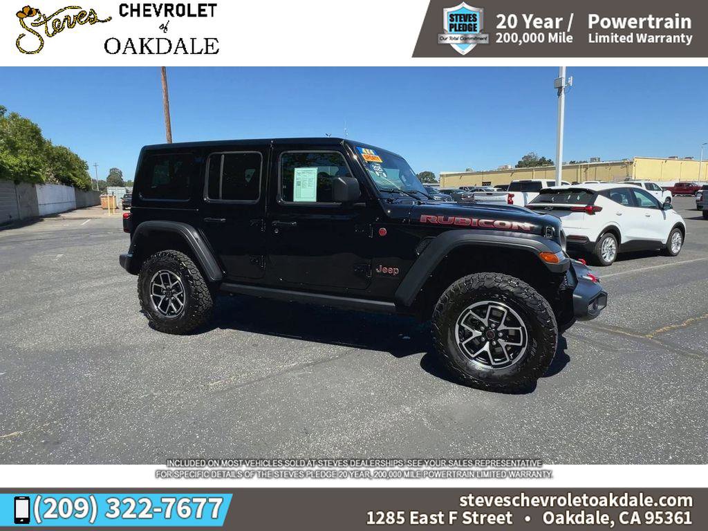 Used 2025 Jeep Wrangler Unlimited Rubicon AWD/4WD image 2