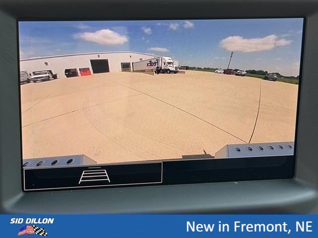 New 2025 GMC Sierra 2500 Pro w/ Convenience Package AWD/4WD image 2