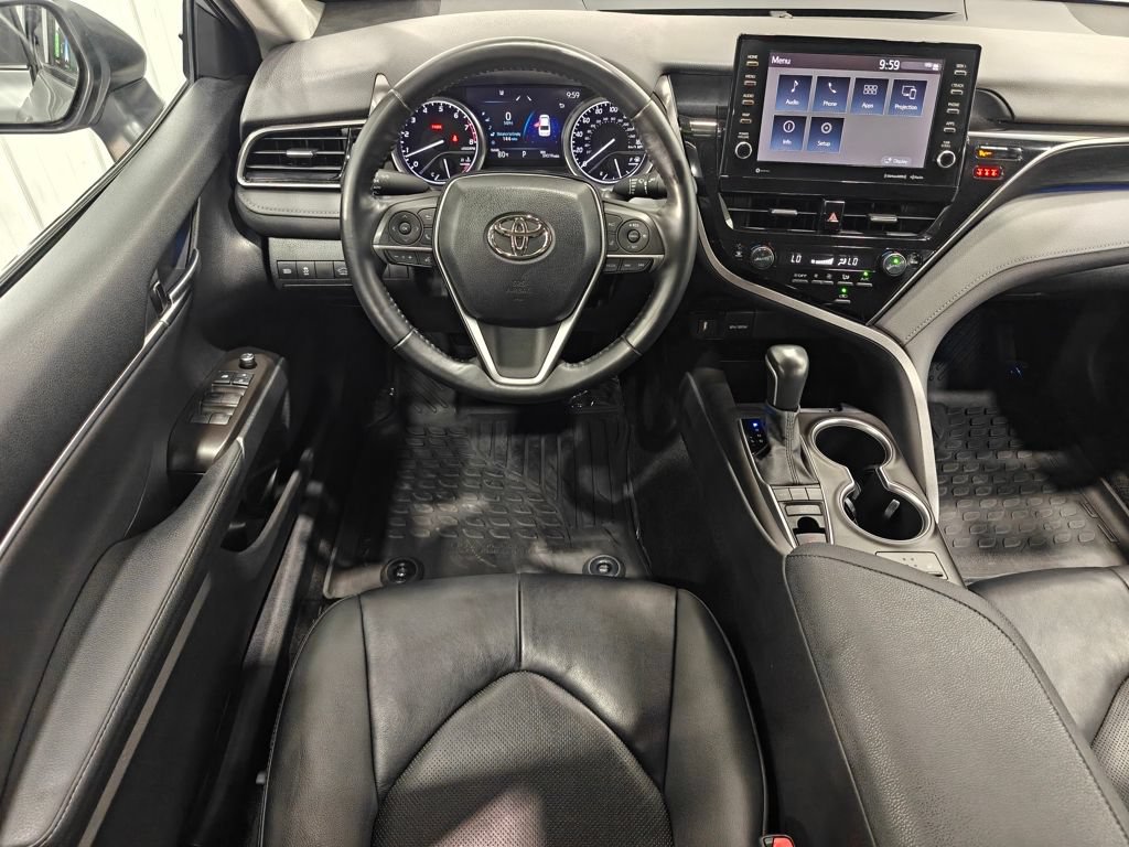 Used 2021 Toyota Camry XLE AWD/4WD image 4