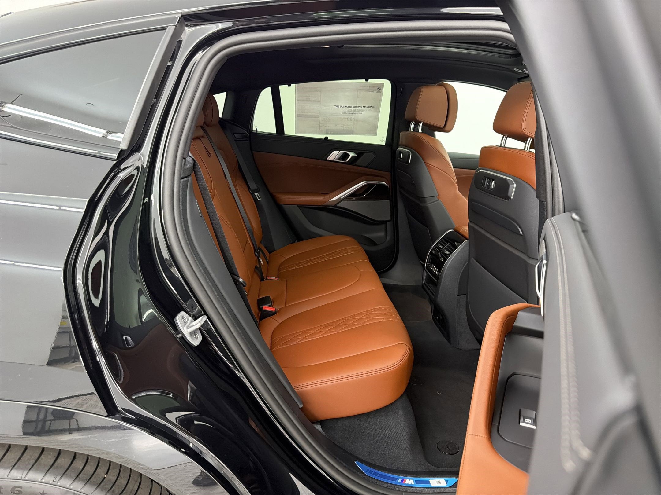 New 2027 BMW X6 xDrive40i w/ Executive Package AWD/4WD image 28