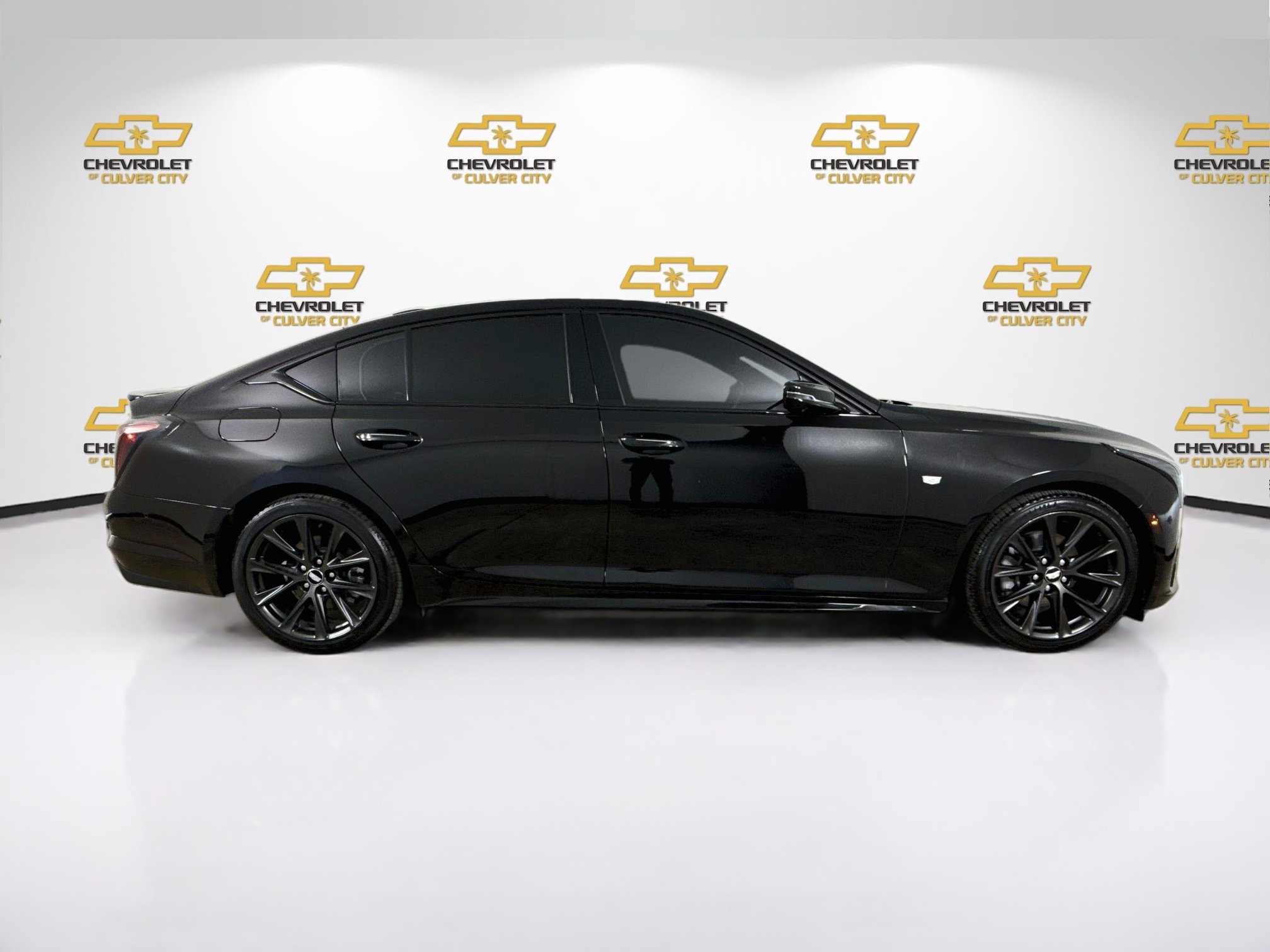 Used 2025 Cadillac CT5 Sport w/ Technology Package RWD image 9