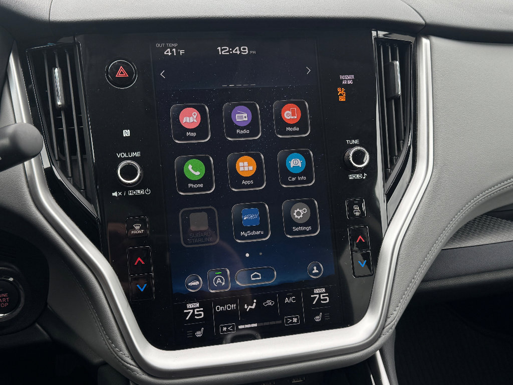 Used 2022 Subaru Outback Premium image 16