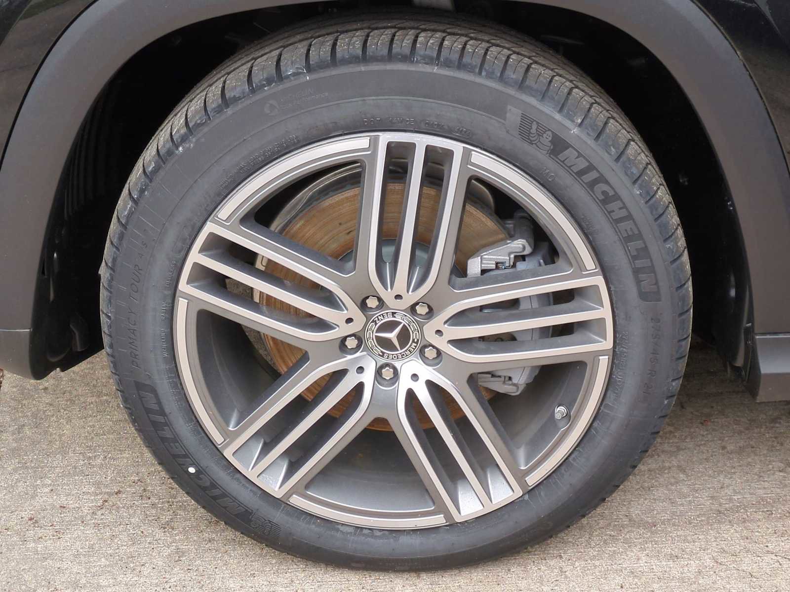 New 2025 Mercedes-Benz GLS 450 4MATIC image 14