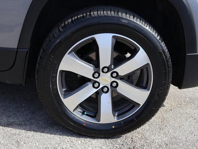 Used 2019 Chevrolet Traverse LT w/ LT Premium Package image 45