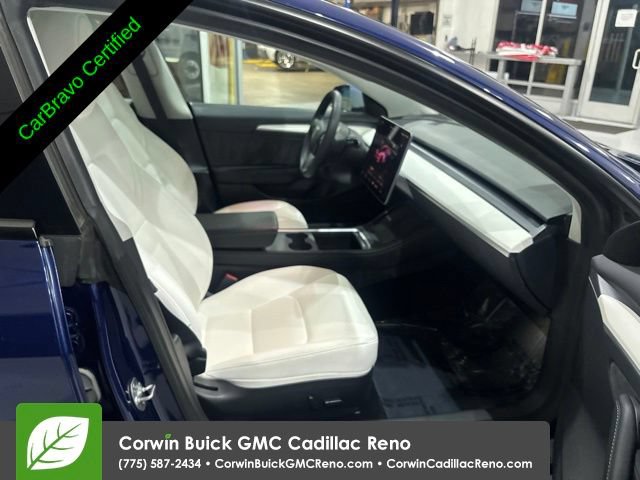 Used 2023 Tesla Model 3 Performance AWD/4WD image 32