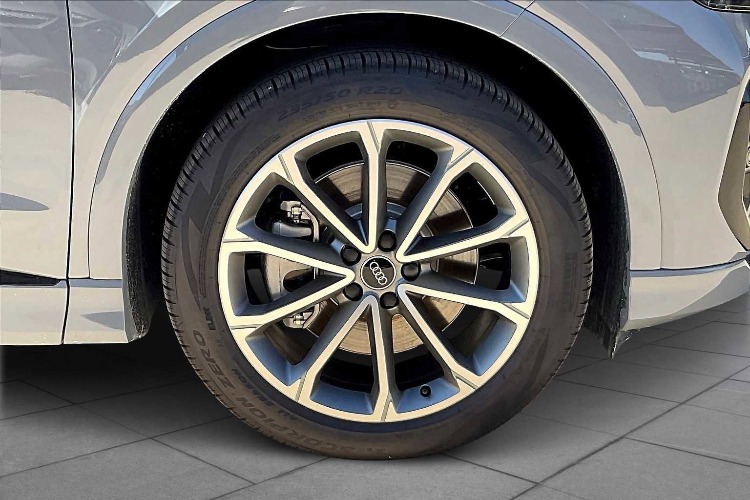 New 2026 Audi Q4 e-tron Premium image 11