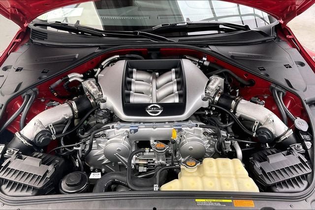 Used 2010 Nissan GT-R Premium AWD/4WD image 27