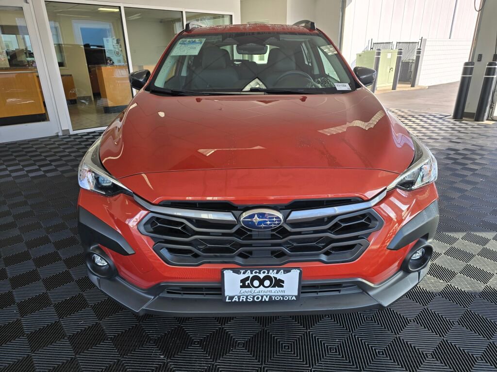 Used 2024 Subaru Crosstrek 2.0i Premium w/ Popular Package #4 image 8