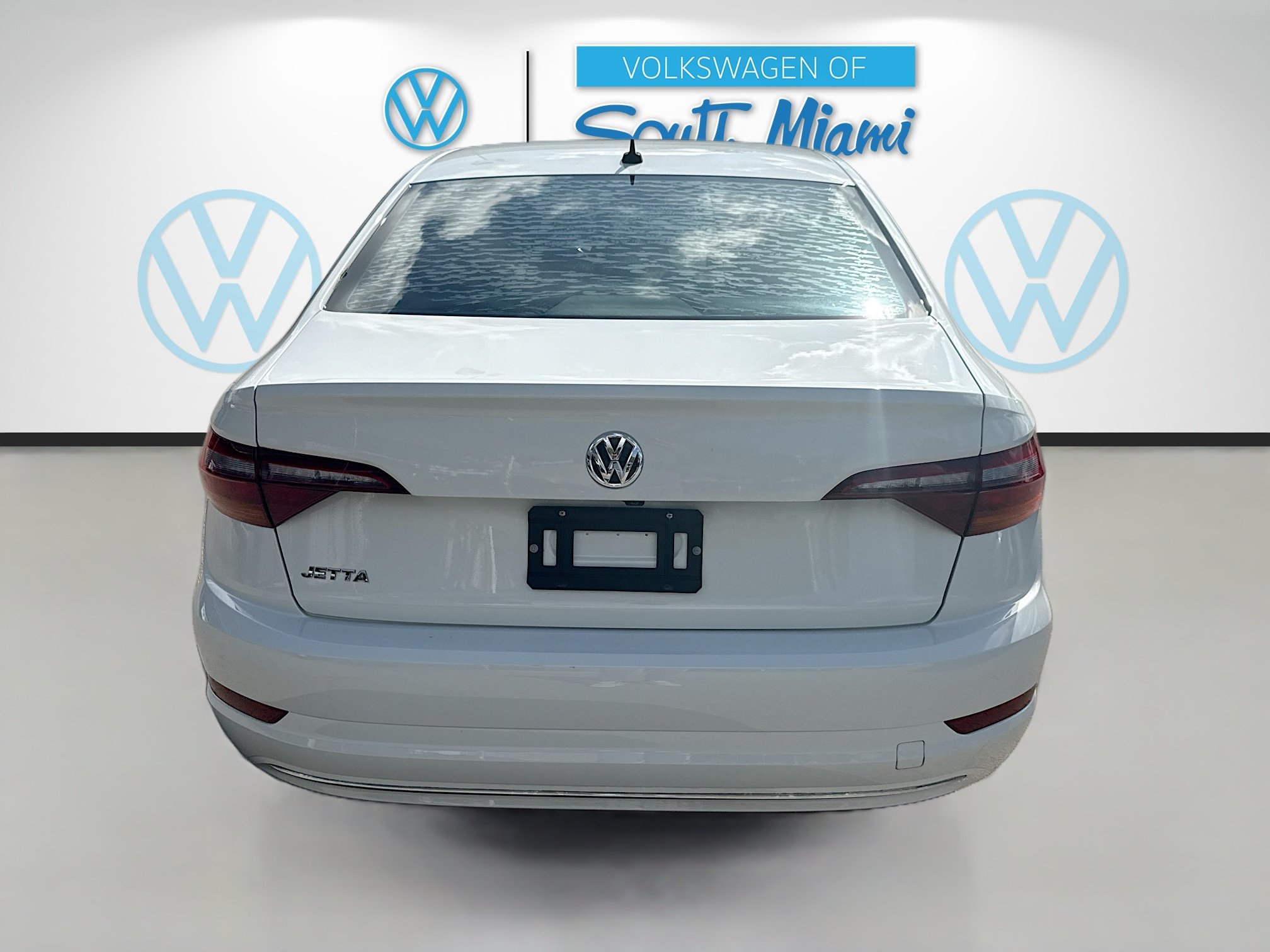 Used 2019 Volkswagen Jetta SE w/ Cold Weather Package FWD image 6