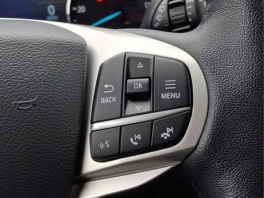 Used 2021 Ford Explorer XLT w/ Equipment Group 202A AWD/4WD image 24