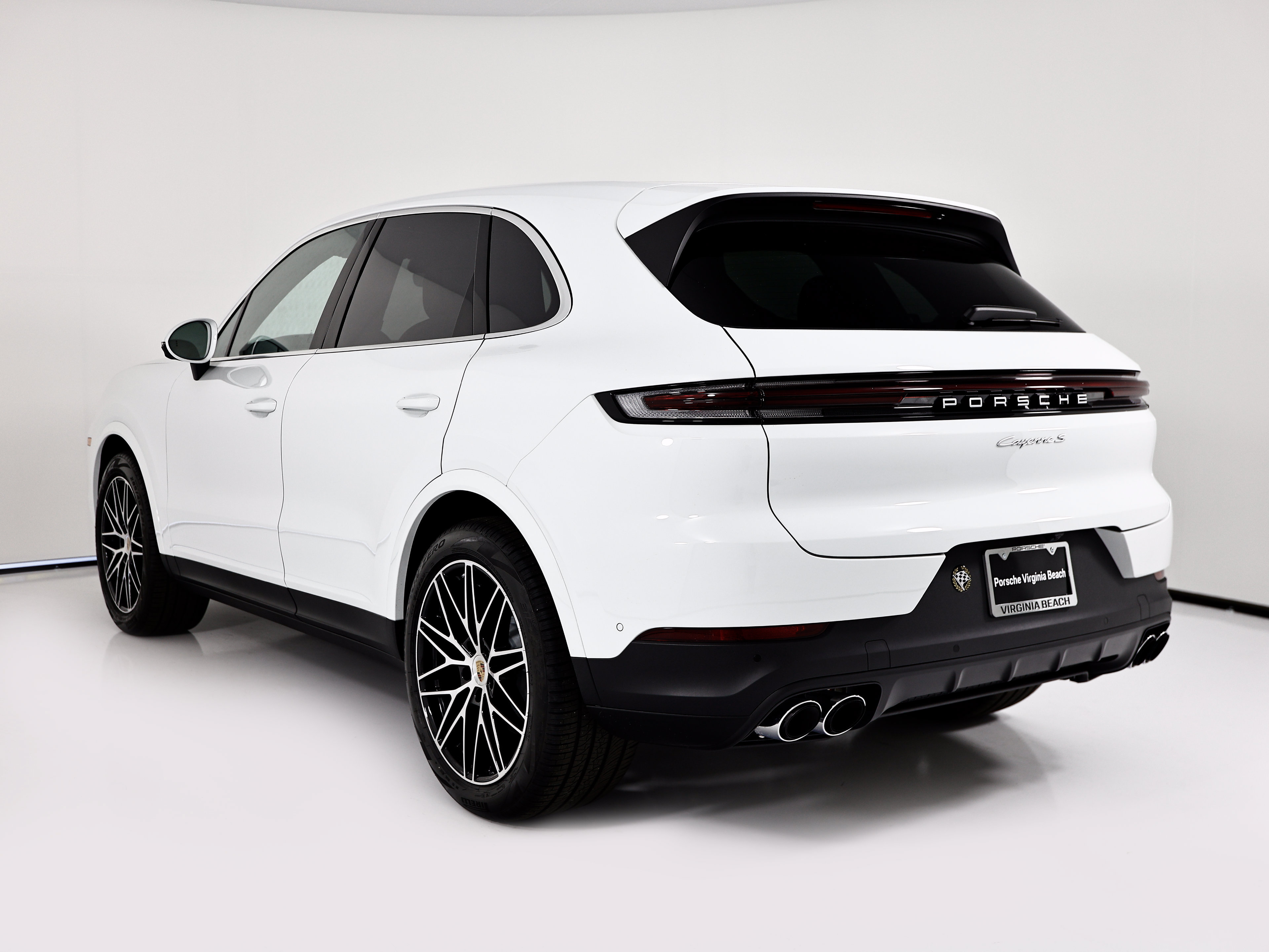 New 2026 Porsche Cayenne S AWD/4WD image 3