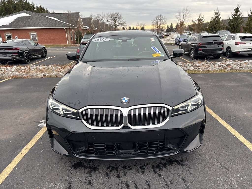 Used 2023 BMW 330i xDrive Sedan w/ M Sport Package image 8