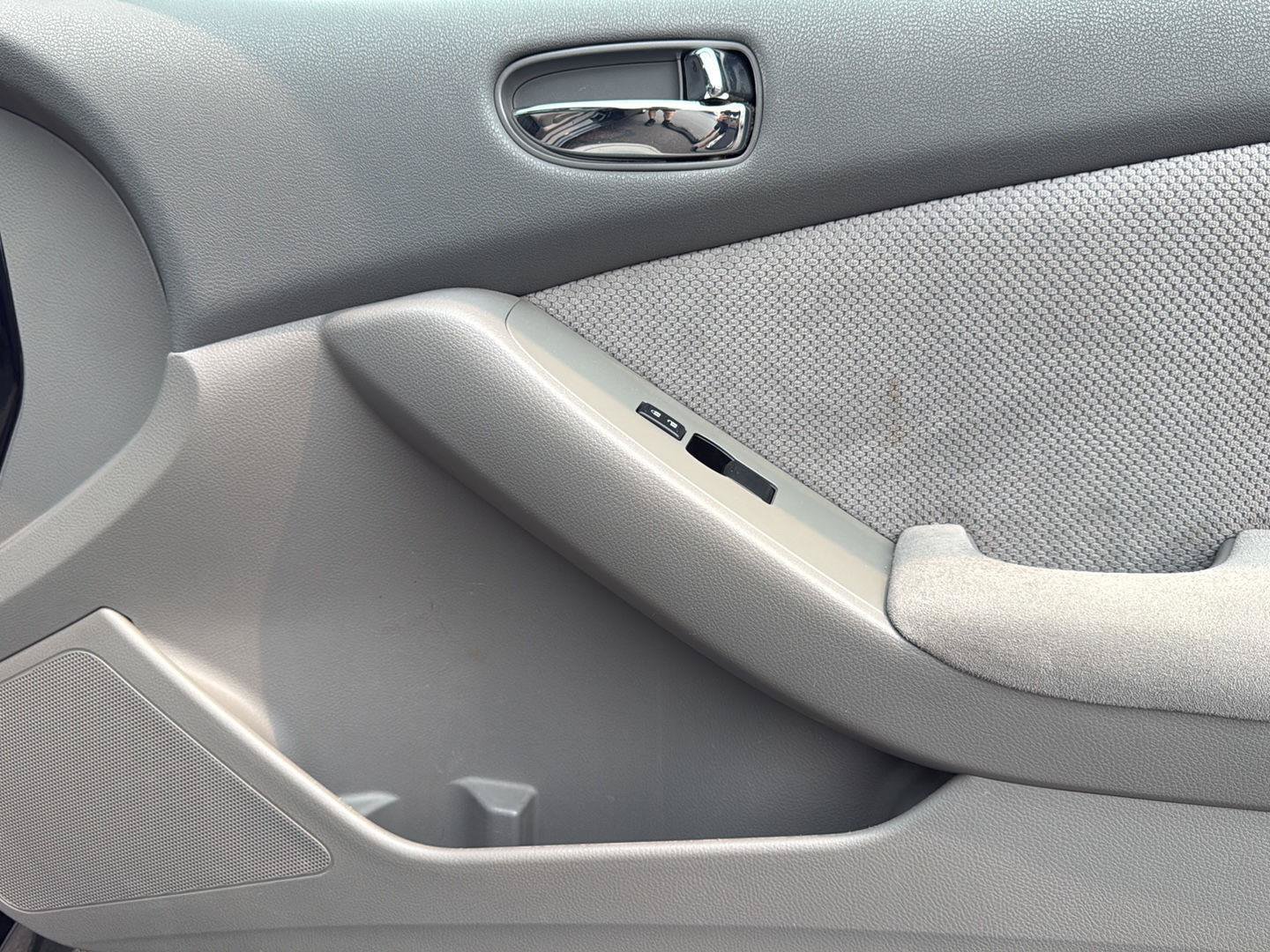 Used 2007 Nissan Altima 2.5 S FWD image 24