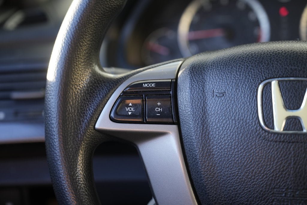 Used 2011 Honda Accord LX-S image 33