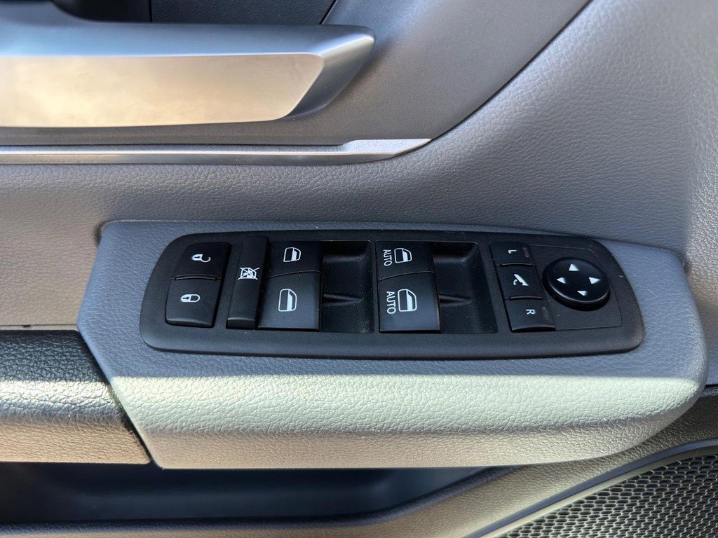 Used 2021 RAM 1500 Big Horn image 34