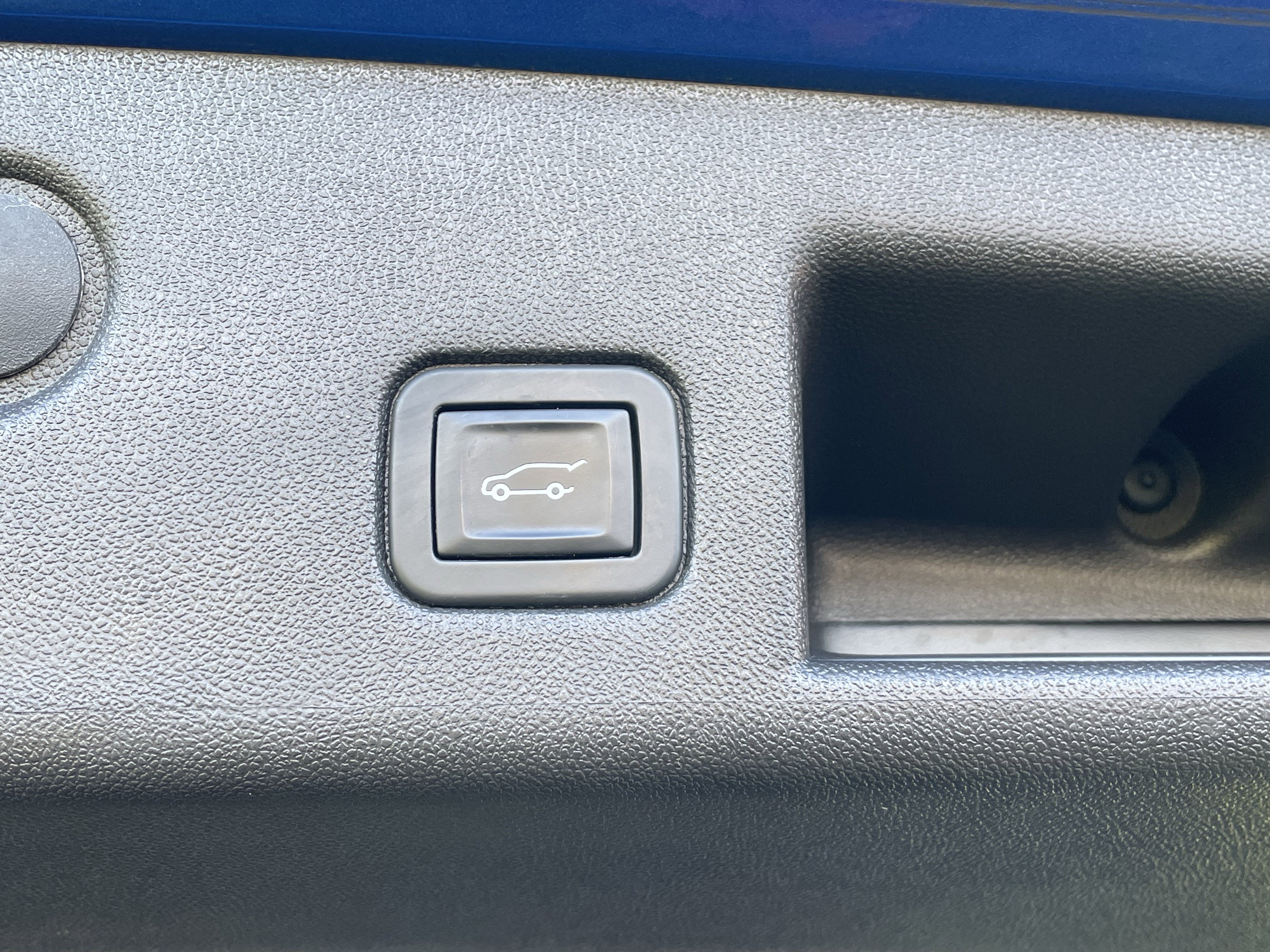 Used 2019 Chevrolet Equinox Premier image 7