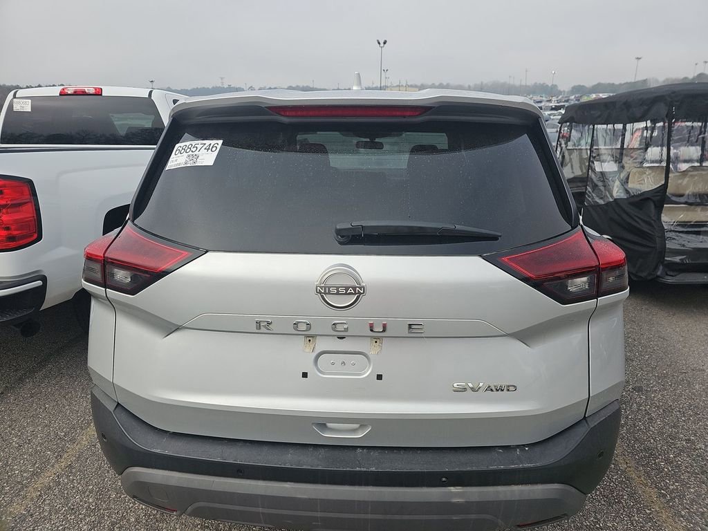 Used 2022 Nissan Rogue SV image 8