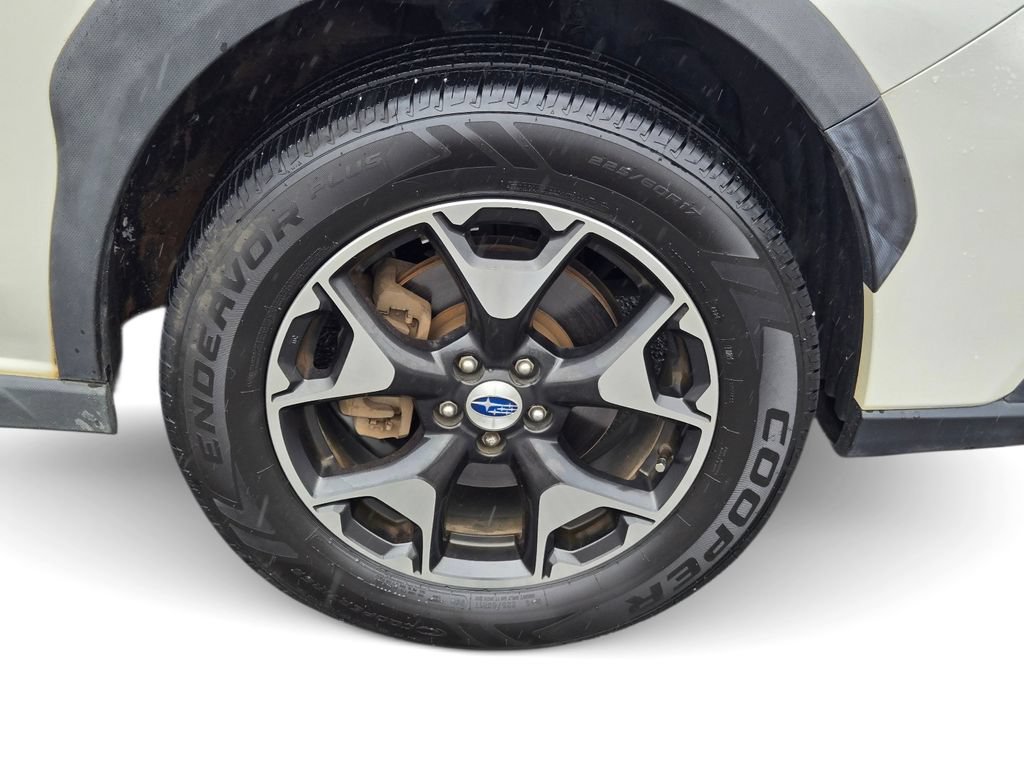 Used 2018 Subaru Crosstrek 2.0i AWD/4WD image 6