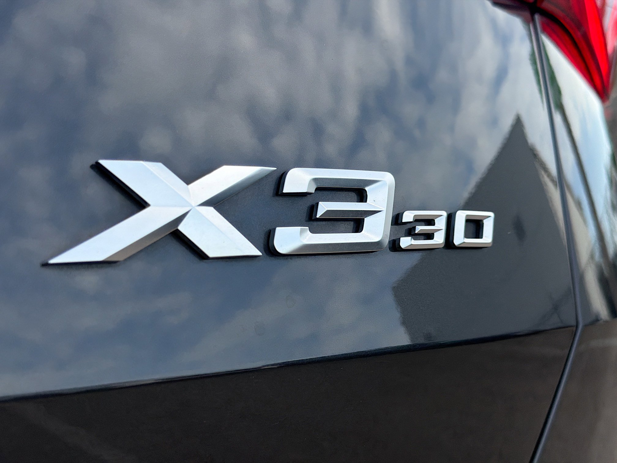 Used 2025 BMW X3 xDrive30i image 11