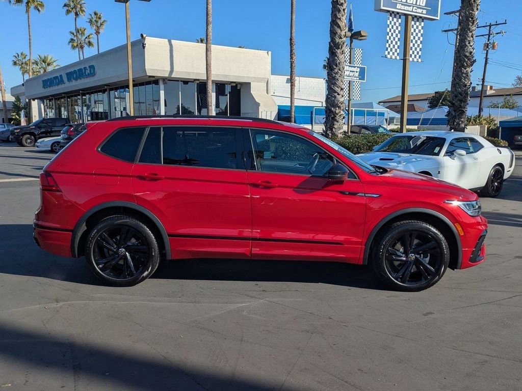 Used 2024 Volkswagen Tiguan SE R-Line image 20