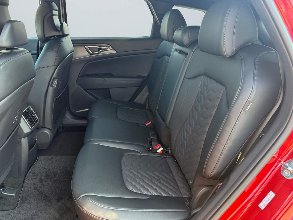 New 2026 Kia Sportage X-Line w/ X-Line Premium Package AWD/4WD image 13