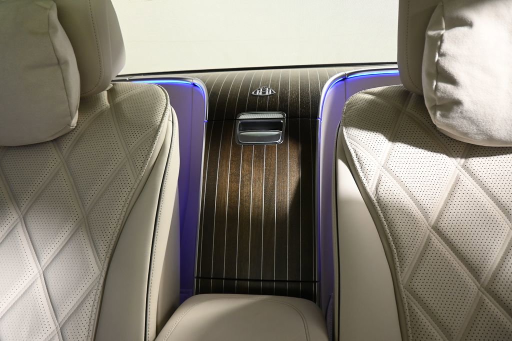 Certified 2023 Mercedes-Benz Maybach S 680 4MATIC image 38