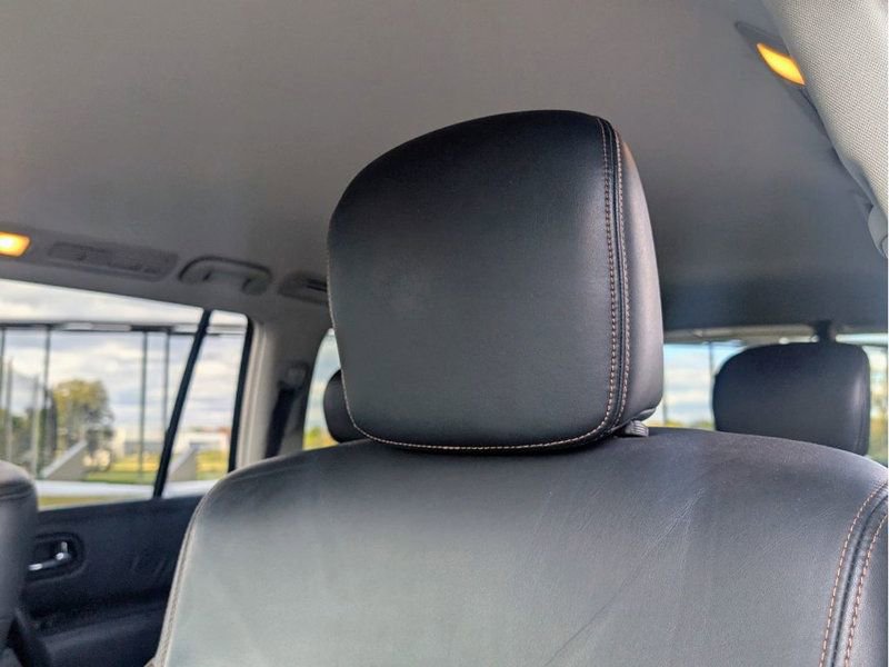Used 2017 Nissan Armada SL w/ Interior Lighting Package image 31