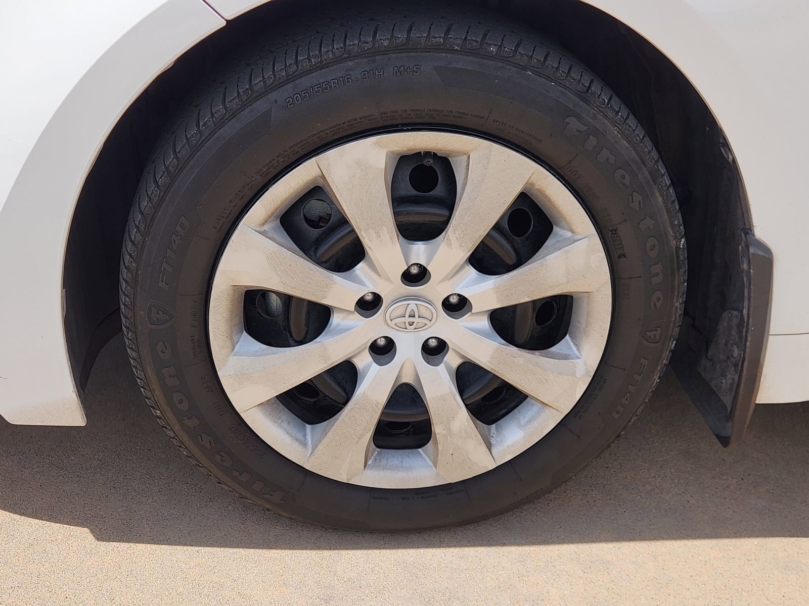 Used 2023 Toyota Corolla LE image 14