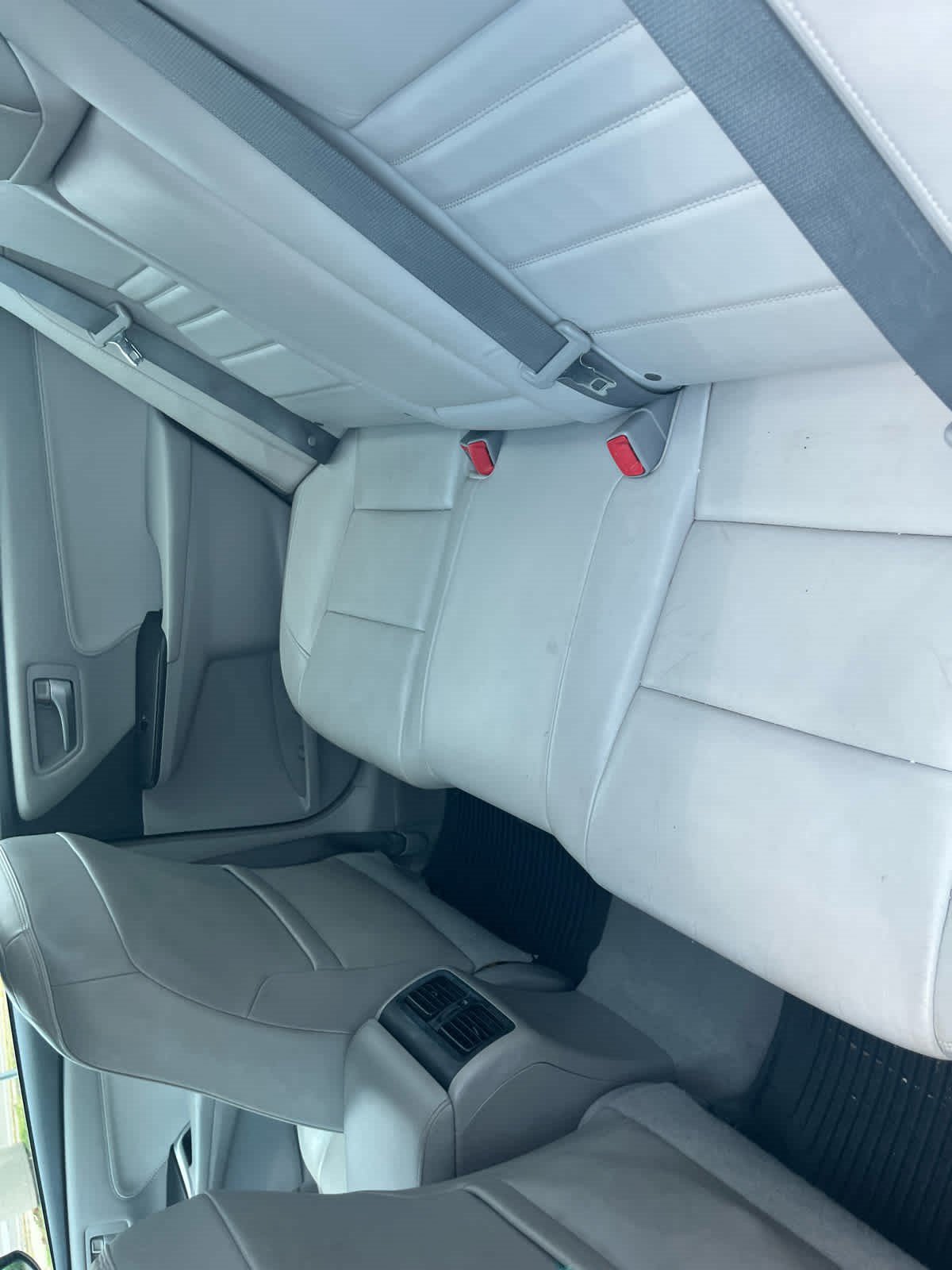 Used 2015 Toyota Camry XLE FWD image 9