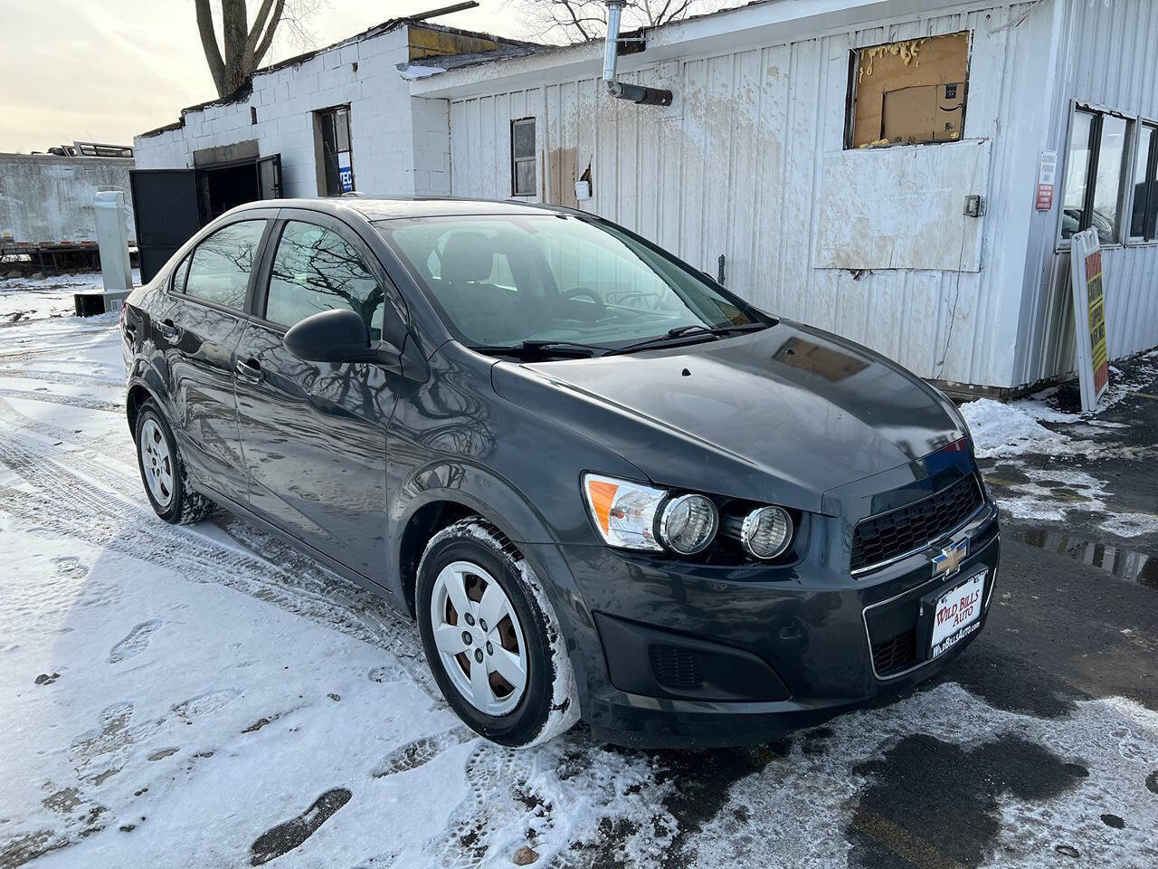 Used 2016 Chevrolet Sonic LS image 3