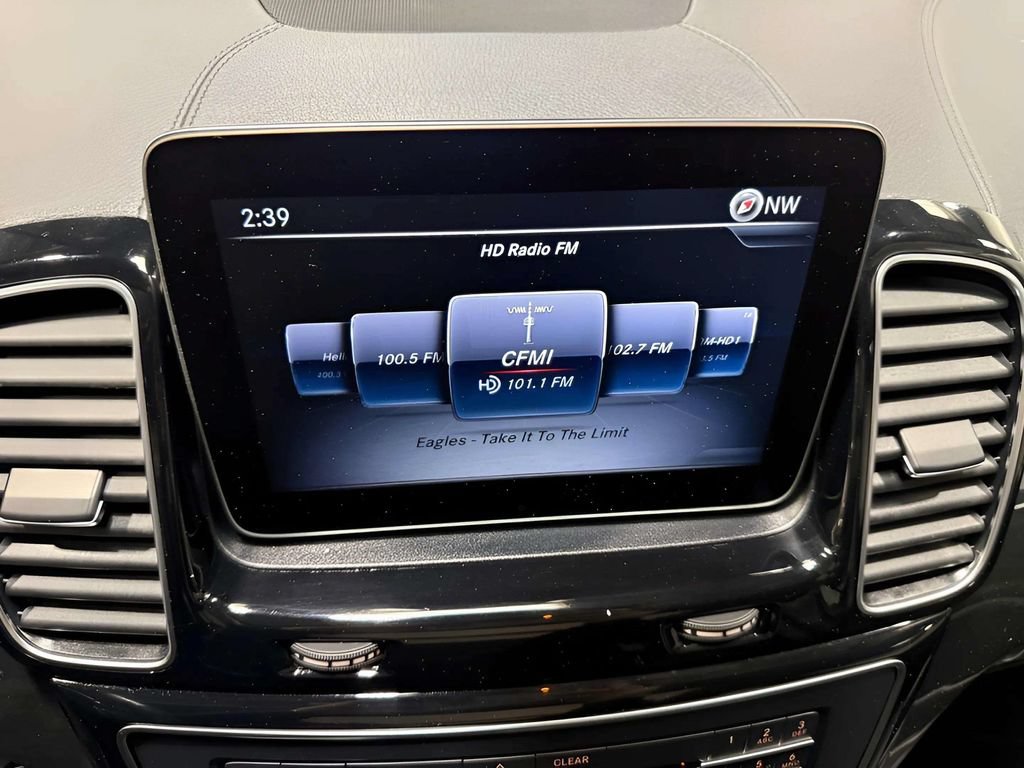Used 2018 Mercedes-Benz GLS 550 4MATIC image 31