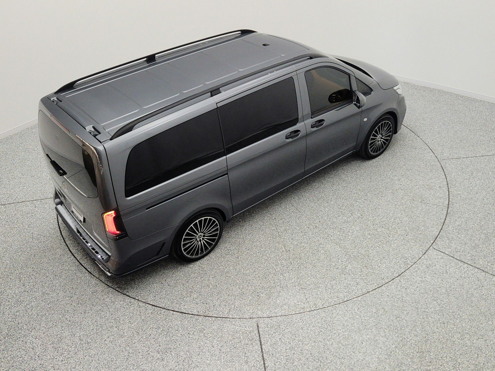 Used 2022 Mercedes-Benz Metris Passenger image 19