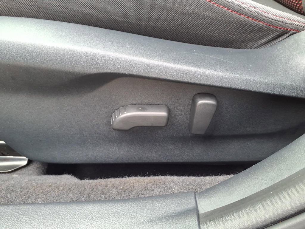 Used 2023 Subaru Impreza 2.0i Sport AWD/4WD image 24