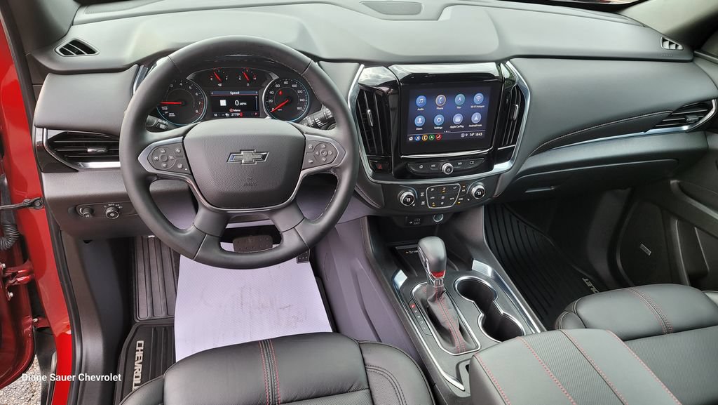 Used 2023 Chevrolet Traverse RS AWD/4WD image 25