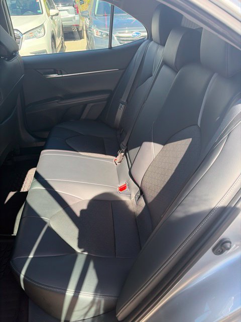 Used 2023 Toyota Camry XSE FWD image 11