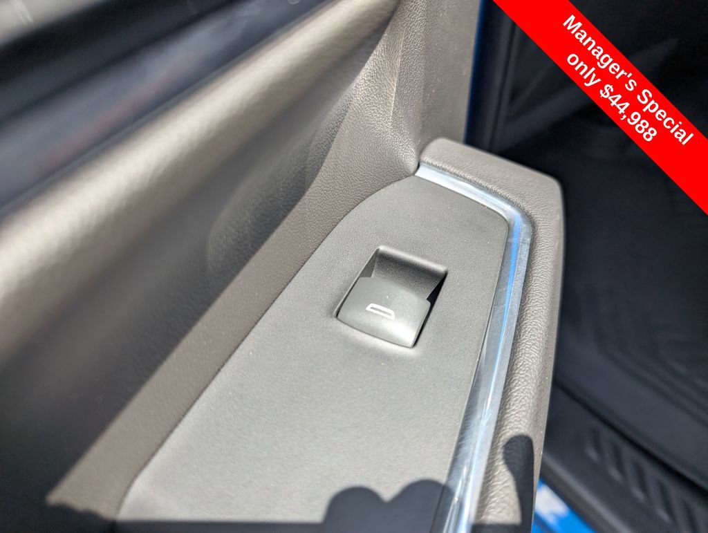 Used 2022 Chevrolet Silverado 1500 LT Trail Boss w/ LT Trail Boss Premium Package AWD/4WD image 14