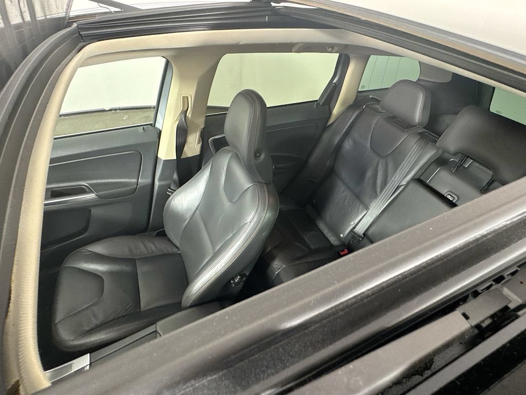 Used 2013 Volvo XC60 3.2 FWD image 23