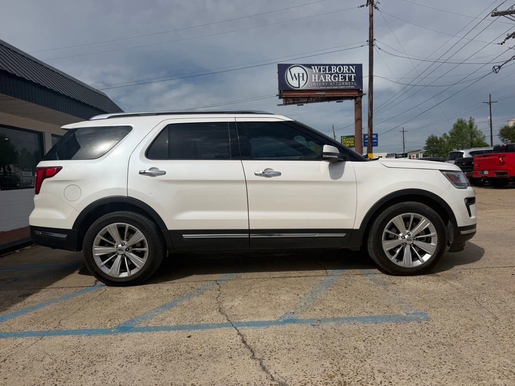 Used 2019 Ford Explorer Limited w/ Ford Safe & Smart Package FWD image 4