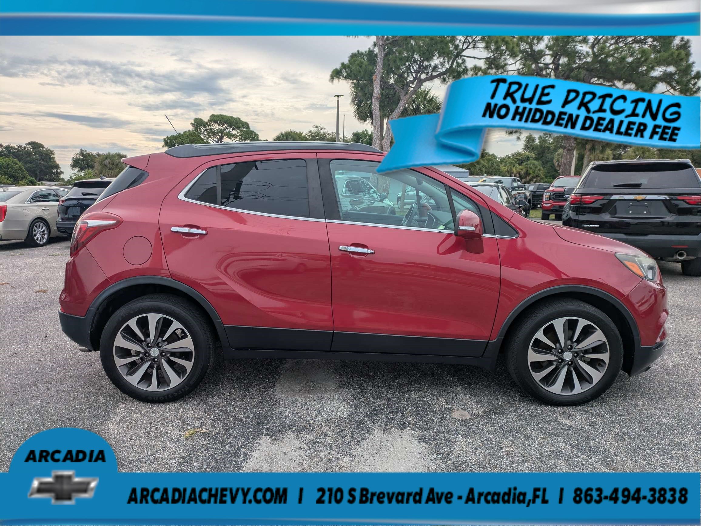 Used 2017 Buick Encore Essence FWD image 3