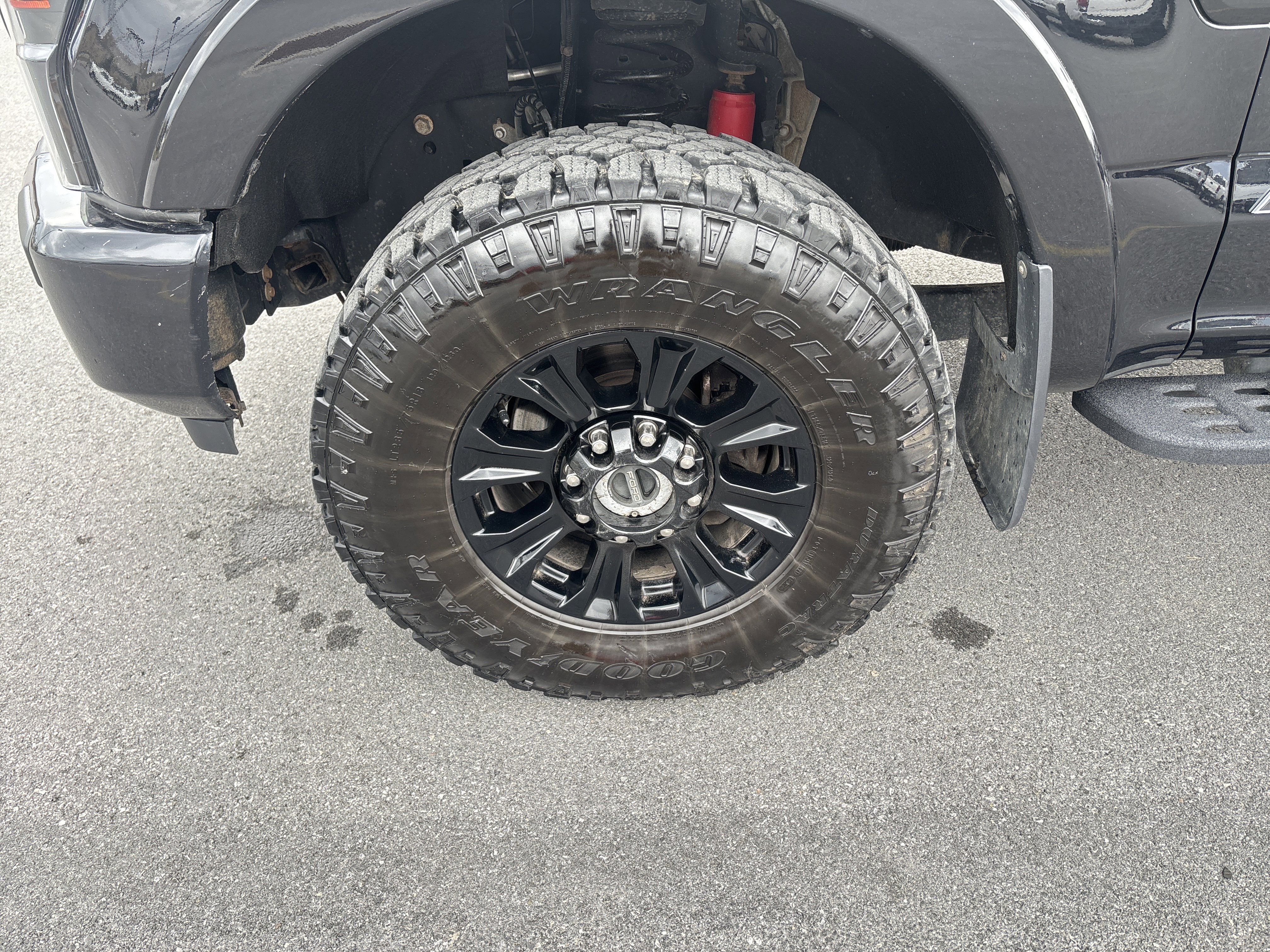 Used 2021 Ford F250 Lariat image 11