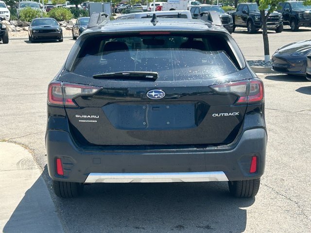 Used 2022 Subaru Outback Limited image 4