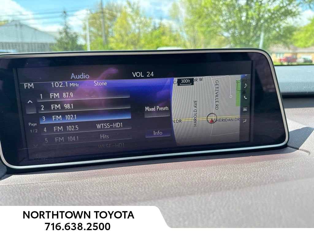 Used 2017 Lexus RX 350 AWD w/ Premium Package image 32