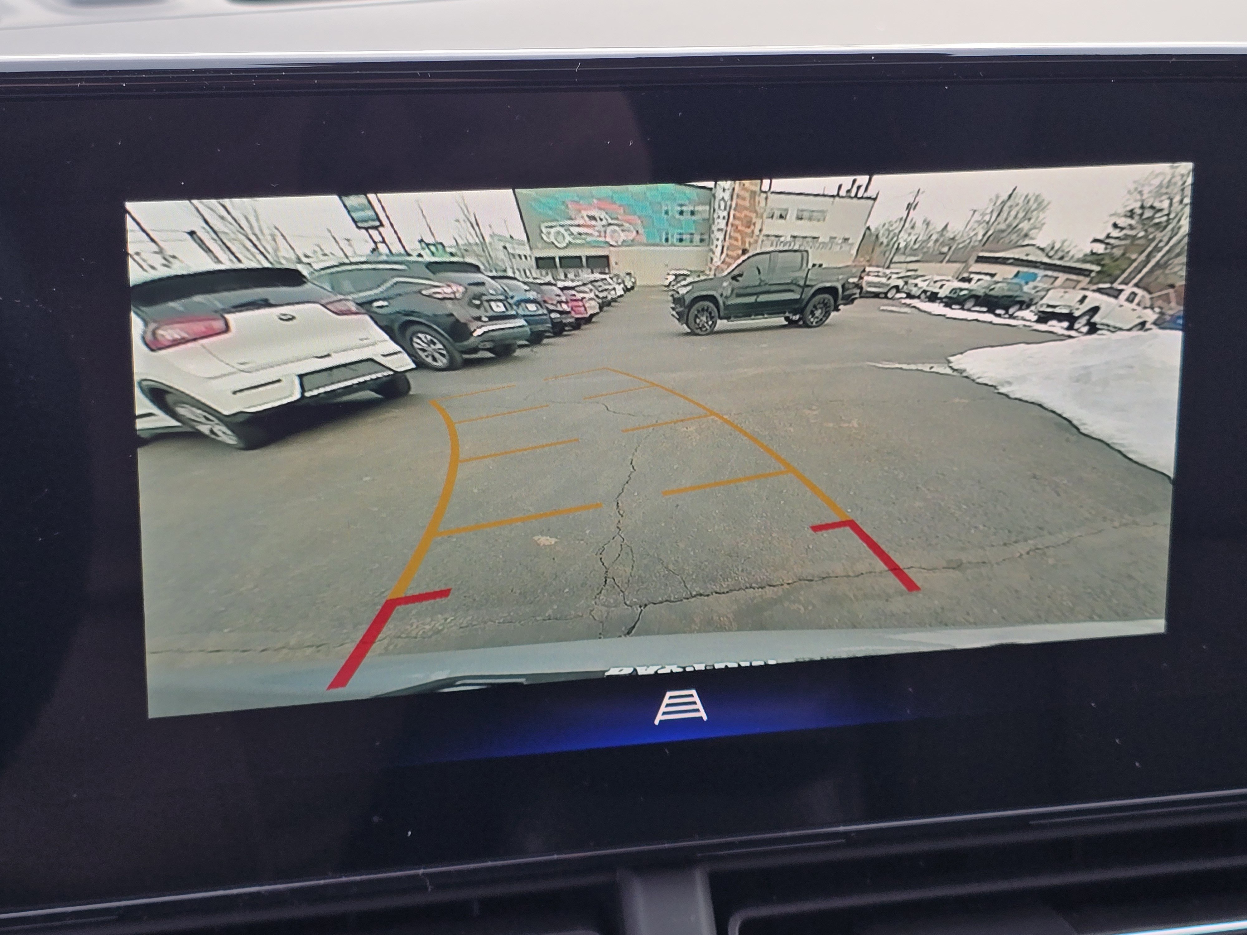 Used 2025 Chevrolet Trax RS w/ Sunroof Package image 4